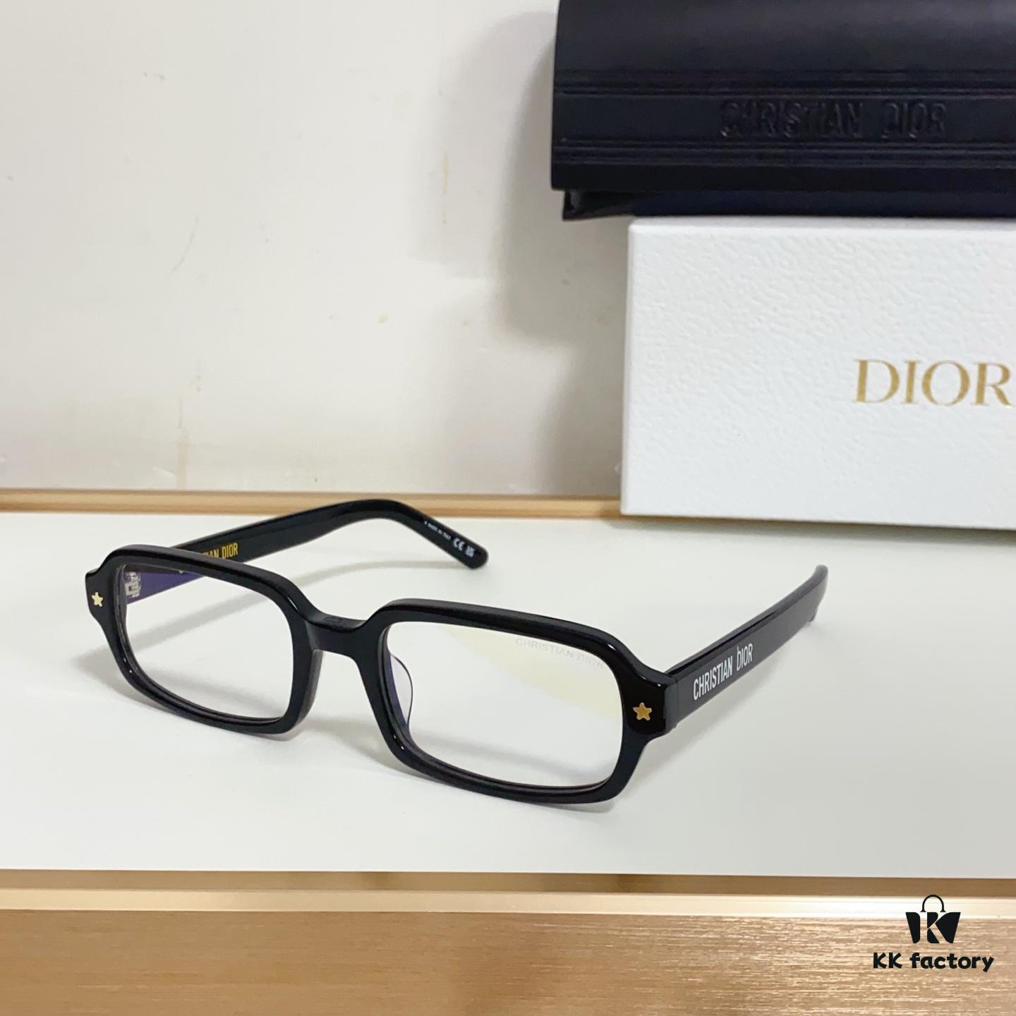 105 DIOR