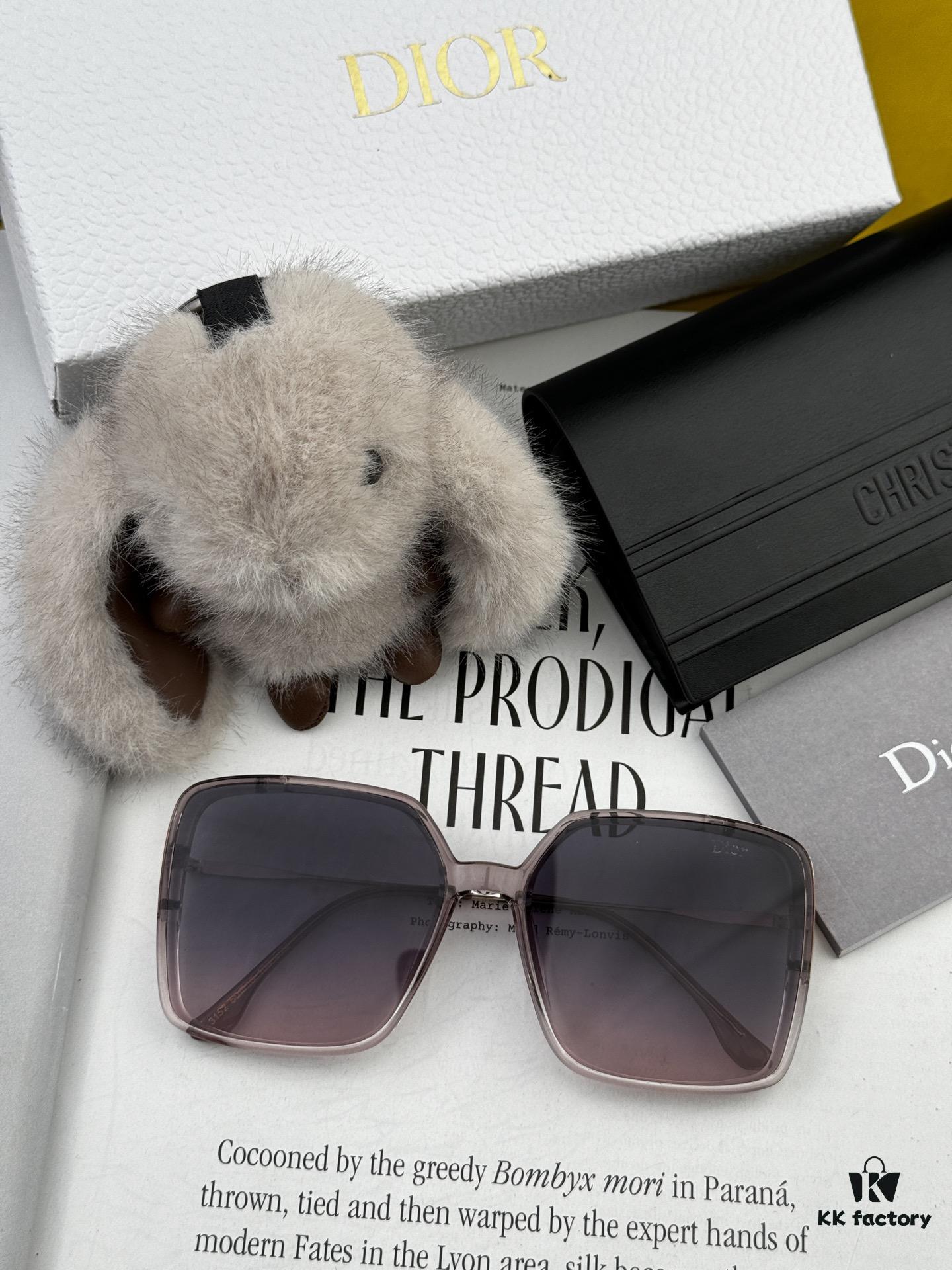 6931ffd33a89a121ed54fa7d 【DIOR】2025 Spring New Arrival Trendy Fashion Square Polarized Sunglasses High-Quality Comfortable Wear Influencer Favorite Women's HD Polarized Sunglasses 🕶️ High-Quality TR Frame Model: CD2315