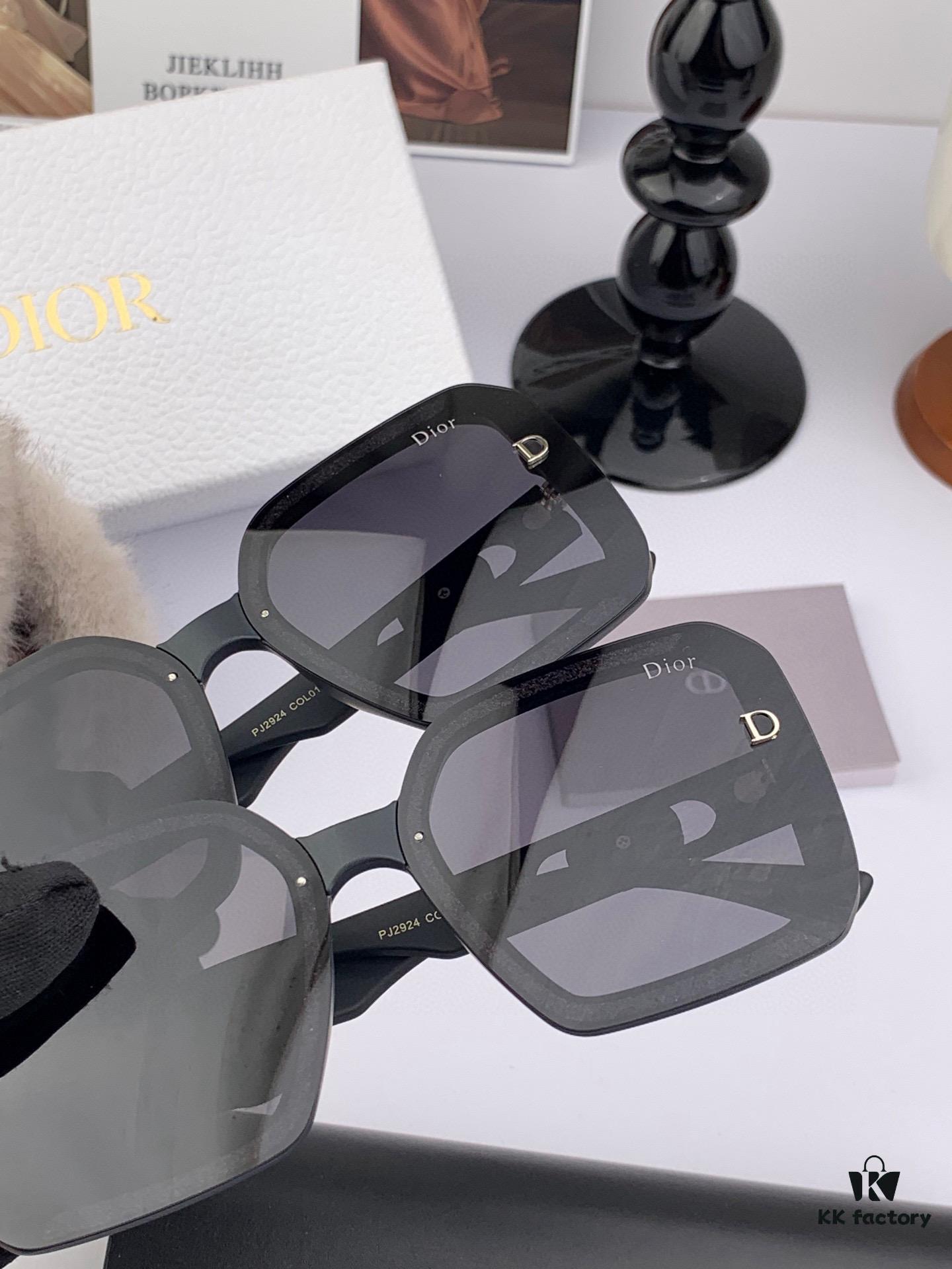 6931ffd53a89a121ed54fa93 【DIOR】2025 Spring New Arrival Trendy Fashion Square Polarized Sunglasses High Quality Comfortable Fit Influencer Style Sunglasses Model: D4292