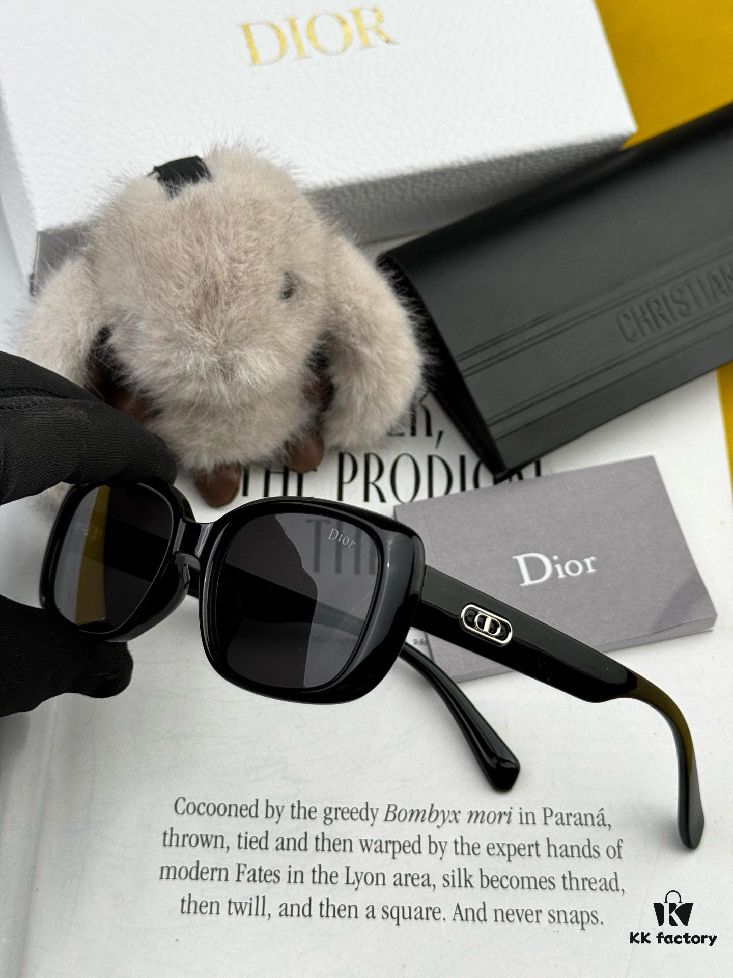 6931ffe33a89a121ed54fb46 【DIOR - Dior】2025 Spring New Arrival Trendy Fashion Square Polarized Sunglasses High Quality Comfortable Fit Influencer Favorite Sunglasses Model: D8106