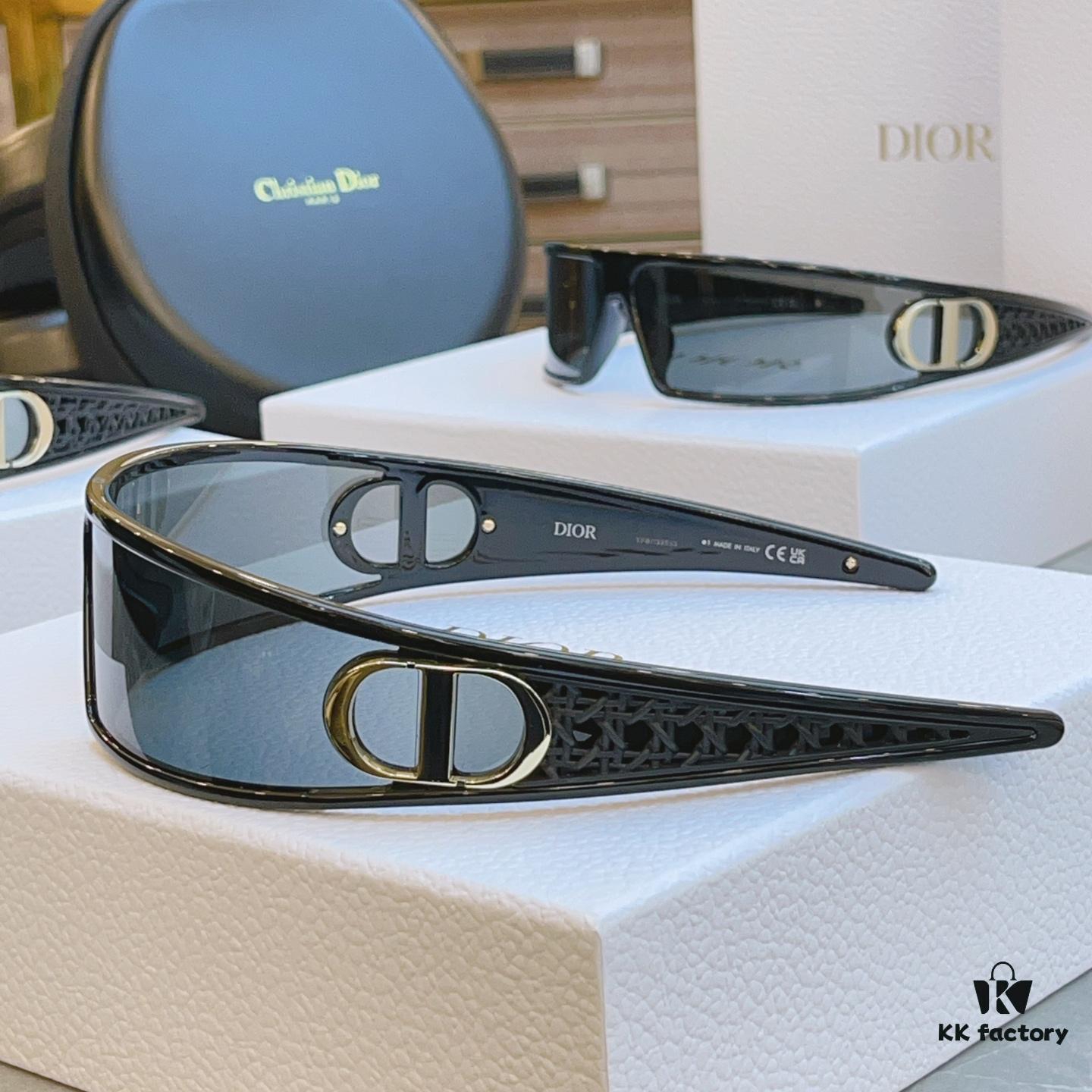 6931ffe73a89a121ed54fb81 【DIO*】 Winter25 CD Logo Hair Clip Sunglasses ✨ MOD: VeryDiorM1U, SIZE: 91-11 Premium High-Quality Replica with Original Box