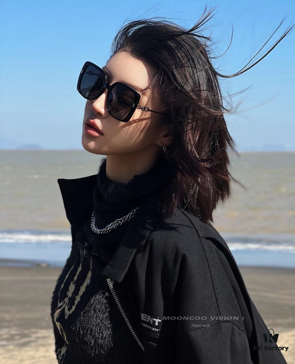 6931ffea3a89a121ed54fba0 【DIOR】2025 Spring New Arrival Trendy Fashion Square Polarized Sunglasses High-Quality Comfortable Wear Influencer Style Women's HD Polarized Sunglasses