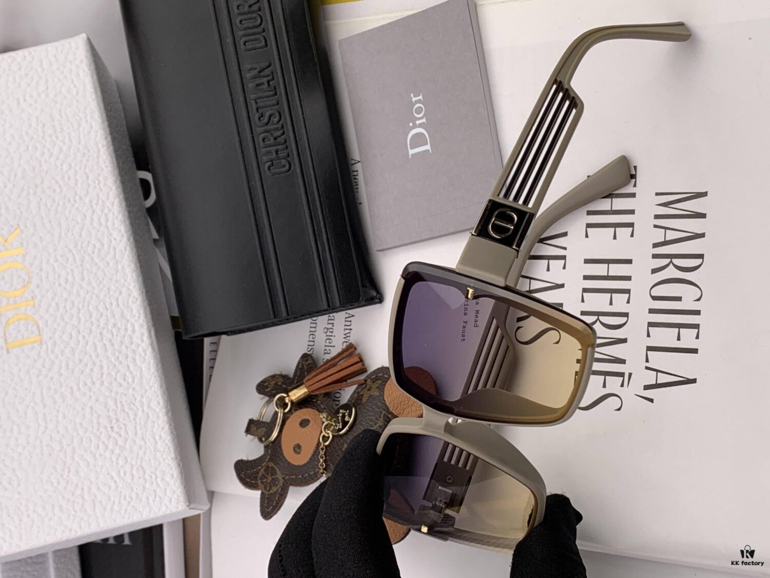 6931fff53a89a121ed54fc21 DIOR Sunglasses 2024 Spring New Arrival Trendy Fashion Square Polarized Sunglasses High-Quality Comfortable Wear Influencer Style Women's HD Nylon Sunglasses 🕶️ High-Quality TR Frame Model: CD7780