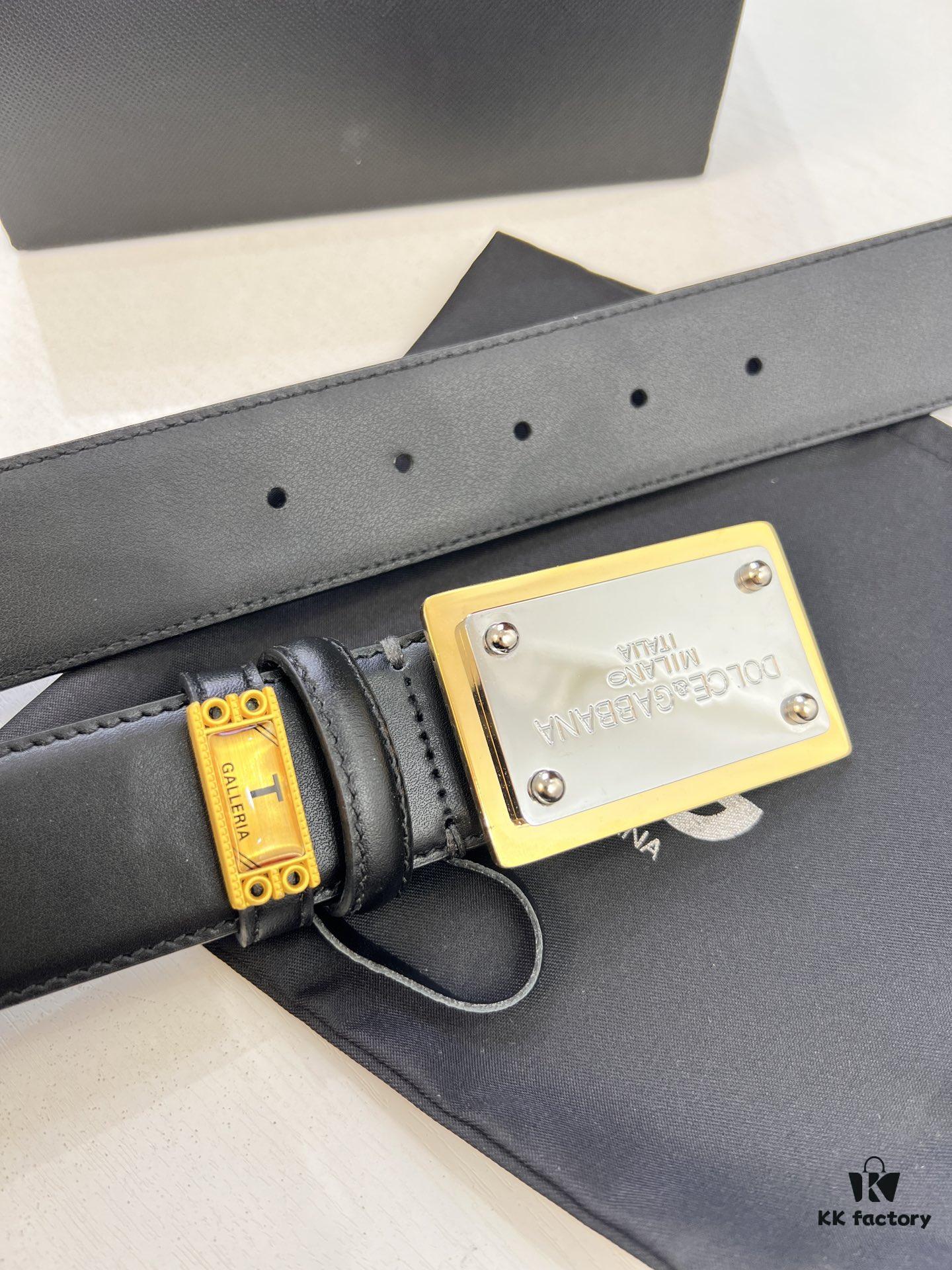 6931fffb3a89a121ed54fc69 D&G Original Belt Hong Kong Duty-Free Gift Box (NXP Tag with Authentic Website Verification, Genuine Anti-Counterfeit Chip) Genuine Mould, Simple Logo Plate Buckle Stainless Steel Hardware Top-Tier Belt Supports Authentication Italian Imported Cross-Grain Crocodile-Texture Calfskin Fashion Runway Style Premium Duty-Free Purchase Level Comparable to Authentic Item High-Definition Video and Photo Real Shoot 3.8cm Width Guaranteed Quality and Quantity