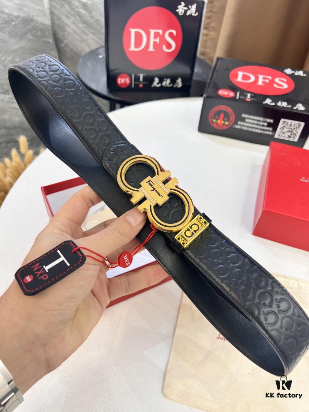 693200563a89a121ed54ffec Top-Tier Salvatore Ferragamo Belt, Hong Kong Duty-Free Gift Box, Original 8-Shaped Hardware, Genuine Leather, NFC Chip Enabled