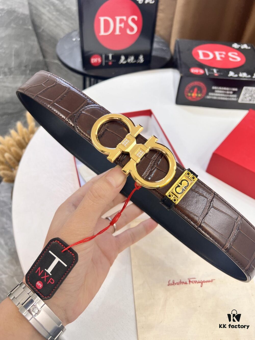 693200673a89a121ed55007a Top-tier Belt, Hong Kong Duty-Free T Gift Box, Anti-Counterfeit QR Code Authentication, Hong Kong SAR Address, New 8-Shaped Authentic Hardware, Precision Polished, Original Mold Logo with Steel Stamp, New Hot Product: Ferragamo
