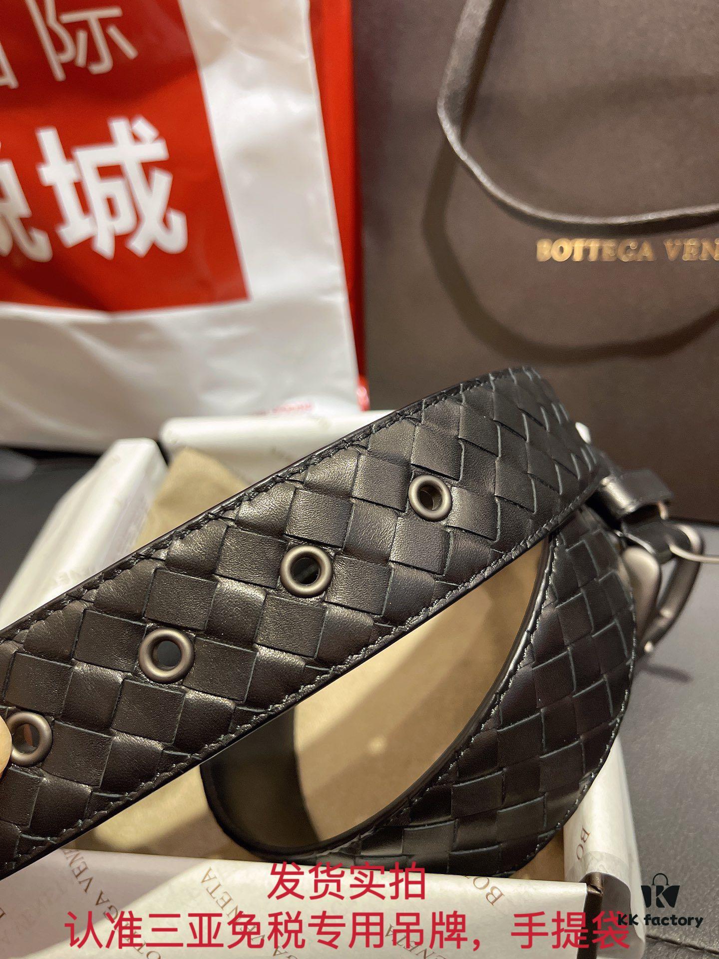 6932008d3a89a121ed550106 Authentic Cabinet Quality 'Synchronized Gift Set' Bottega Veneta BV Buckle Classic Series, Imported Calfskin, Synchronized Pattern Matching, ZP Mold Opening