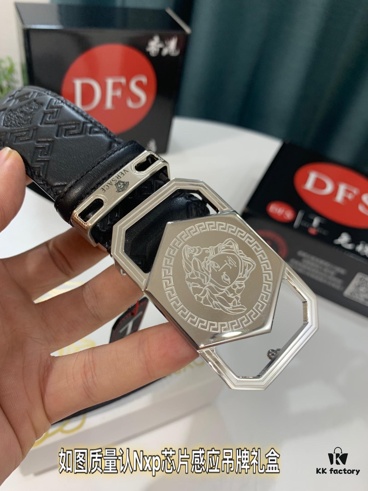 693201053a89a121ed5502b2 Versace Belt, Genuine Top-Layer Calfskin with Medusa Head Embossing, Fashionable Design, Soft Leather Texture, Precision Stainless Steel Hardware, 3.8cm Width
