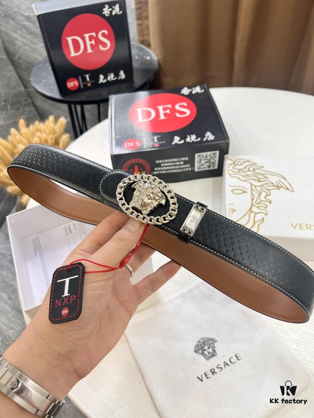 Versace New Arrival Belt, Top-Quality Genuine Calfskin Leather with Medusa Head Embossing, Dual-Sided Usage, Stainless Steel Hardware, 3.8cm Width, Luxury Fashion Brand Belt