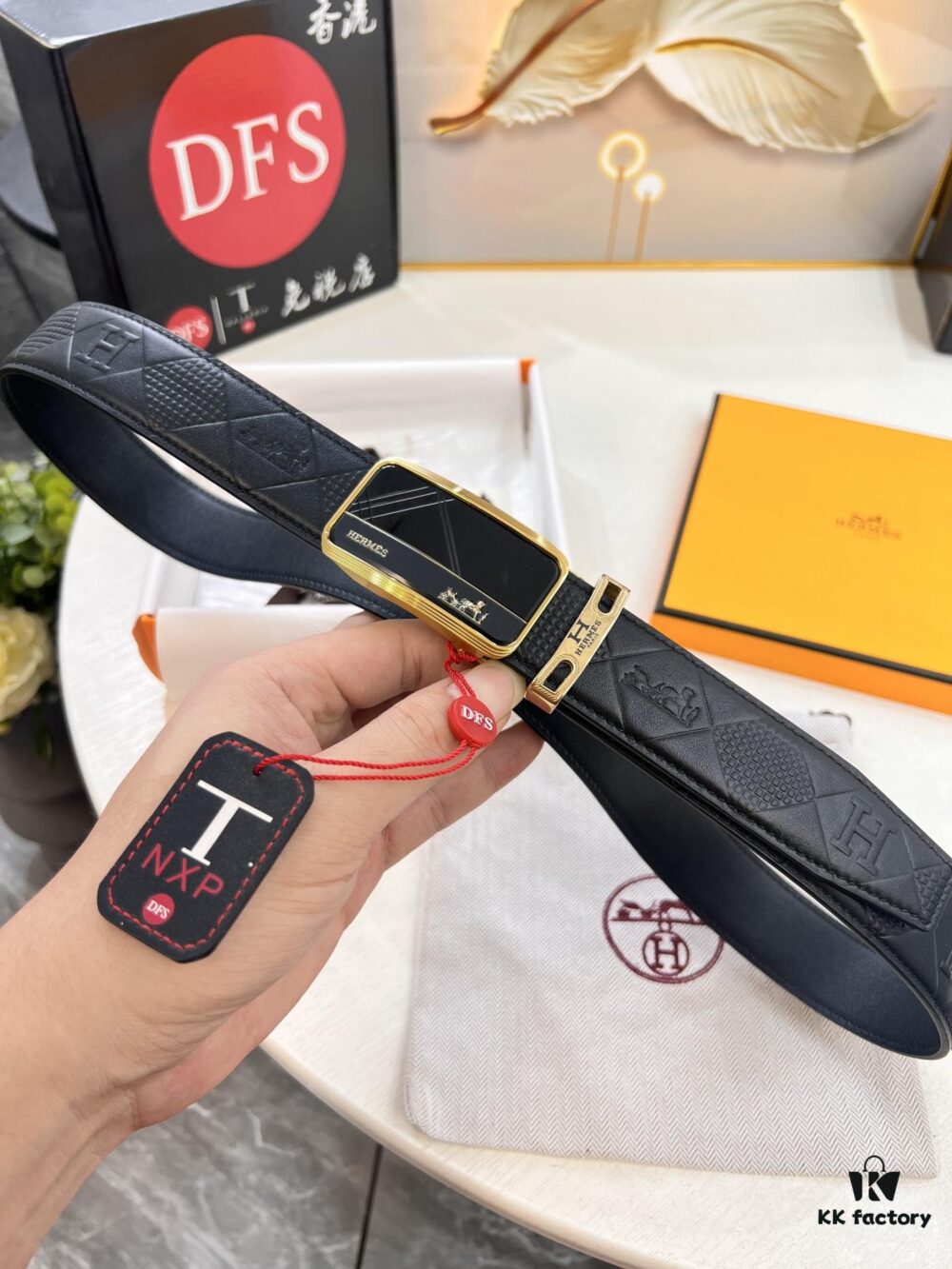Hermes HH Original Factory Direct Order. Hong Kong Duty-Free T Gift Box (NXP Hangtag with Authentic Website-Recognizable Anti-Counterfeit Chip)