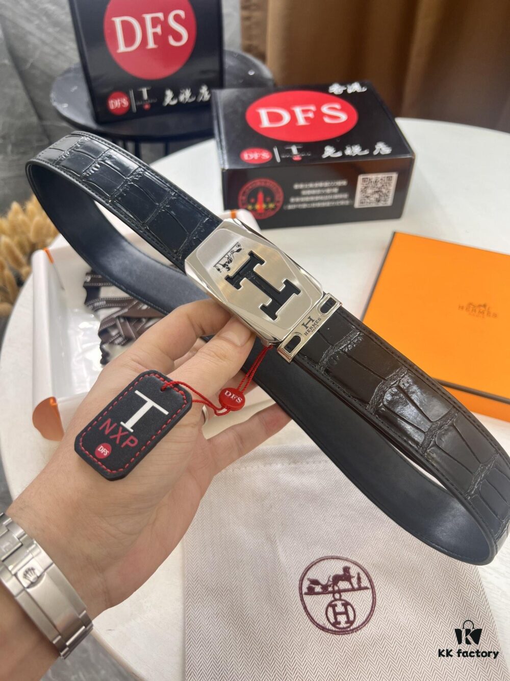 693201713a89a121ed5506e8 Top-Grade Original Belt, Hong Kong Duty-Free T Gift Box (NXP Hang Tag with Anti-Counterfeit Chip Recognizable on Official Website)