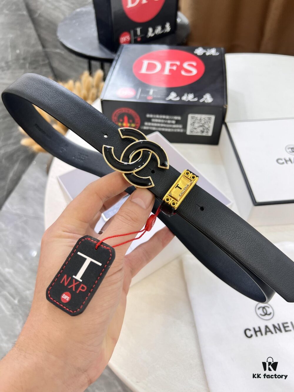 Chanel-style Women's Bag, Hong Kong Duty-Free T Gift Box (NXP RFID Tag with Official Website Verification, Authentic Anti-Counterfeit Chip)