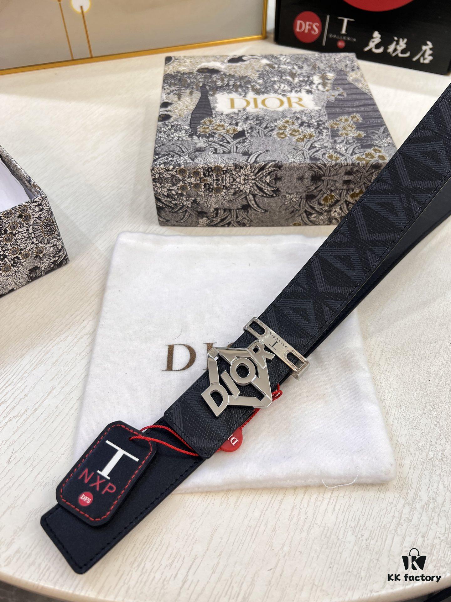 693202413a89a121ed5509e2 Dior D Hong Kong Duty-Free Gift Set 🎁 (NXP Tag with Anti-Counterfeit Chip, Official Website Verifiable)