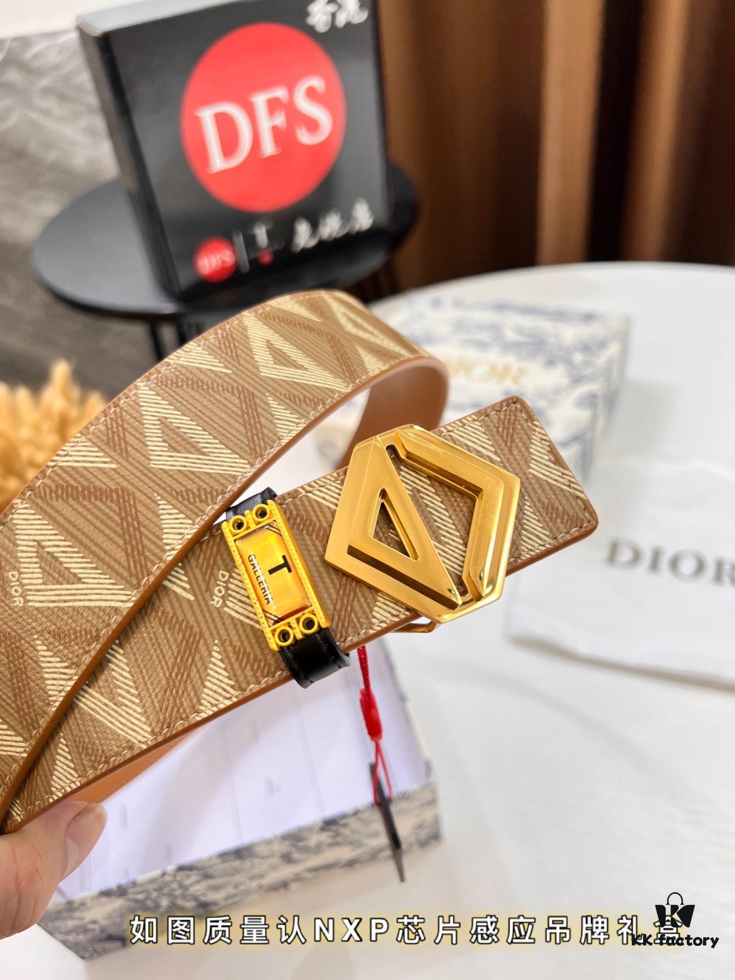 693202423a89a121ed5509ee Dior D Belt, Hong Kong Duty-Free Gift Set (NXP Tag with Authenticity Chip Recognizable on Official Website)