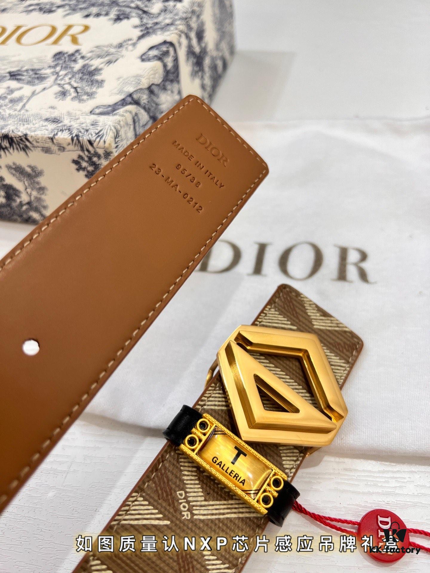 693202423a89a121ed5509ef Dior D Belt, Hong Kong Duty-Free Gift Set (NXP Tag with Authenticity Chip Recognizable on Official Website)
