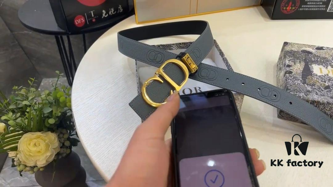 693202753a89a121ed550b2e Dior Unisex Series, Imported Embossed Twill Leather Double-Sided Belt