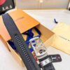 693202bc3a89a121ed550b75 Louis Vuitton Automatic Buckle Belt, Premium Calfskin with Crocodile Texture, 3.5cm Width, Top-Quality Business Leather Belt
