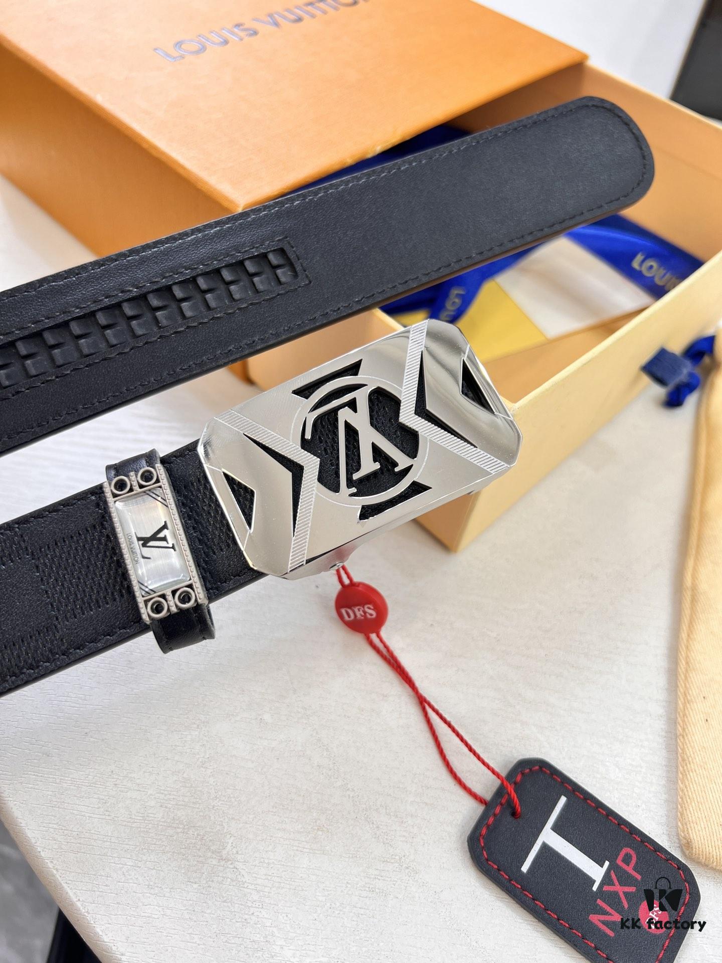 693202c93a89a121ed550c1d Xiaozhu Recommended Trumpet Trumpet Louis Vuitton Automatic Buckle Belt, Custom Cowhide, Checkered Full-Grain Imported Leather Paired with Fine-Grained Cattle Leather, Top-Quality Business Formal Belt with Soft Automatic Slide Rail Feel