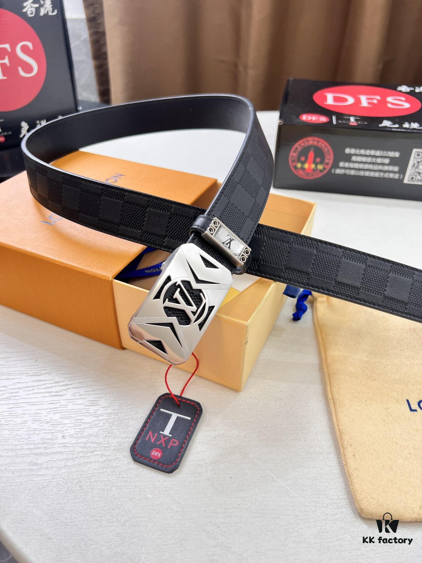 693202c93a89a121ed550c1f Xiaozhu Recommended Trumpet Trumpet Louis Vuitton Automatic Buckle Belt, Custom Cowhide, Checkered Full-Grain Imported Leather Paired with Fine-Grained Cattle Leather, Top-Quality Business Formal Belt with Soft Automatic Slide Rail Feel