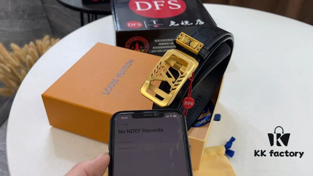 693202d33a89a121ed550ca1 Arrival of Goods. Video Anti-counterfeiting Sensing Network Automatic Trendy Belt, Automatic LV Stainless Steel Hardware