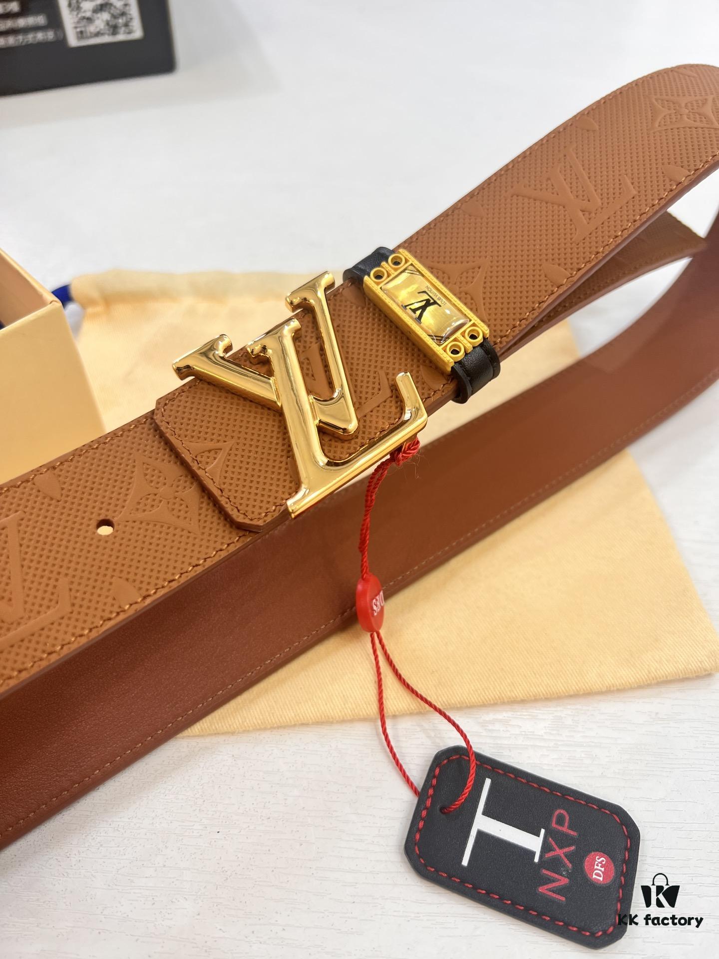 693202e43a89a121ed550d74 LV Men's Belt Arrival, Genuine Photos, ZP Mold Design, Imported Original Factory Print, Full-Grain Cowhide Leather, Refined Metal Letters, Reversible Double-Sided Use, 3.8cm Width