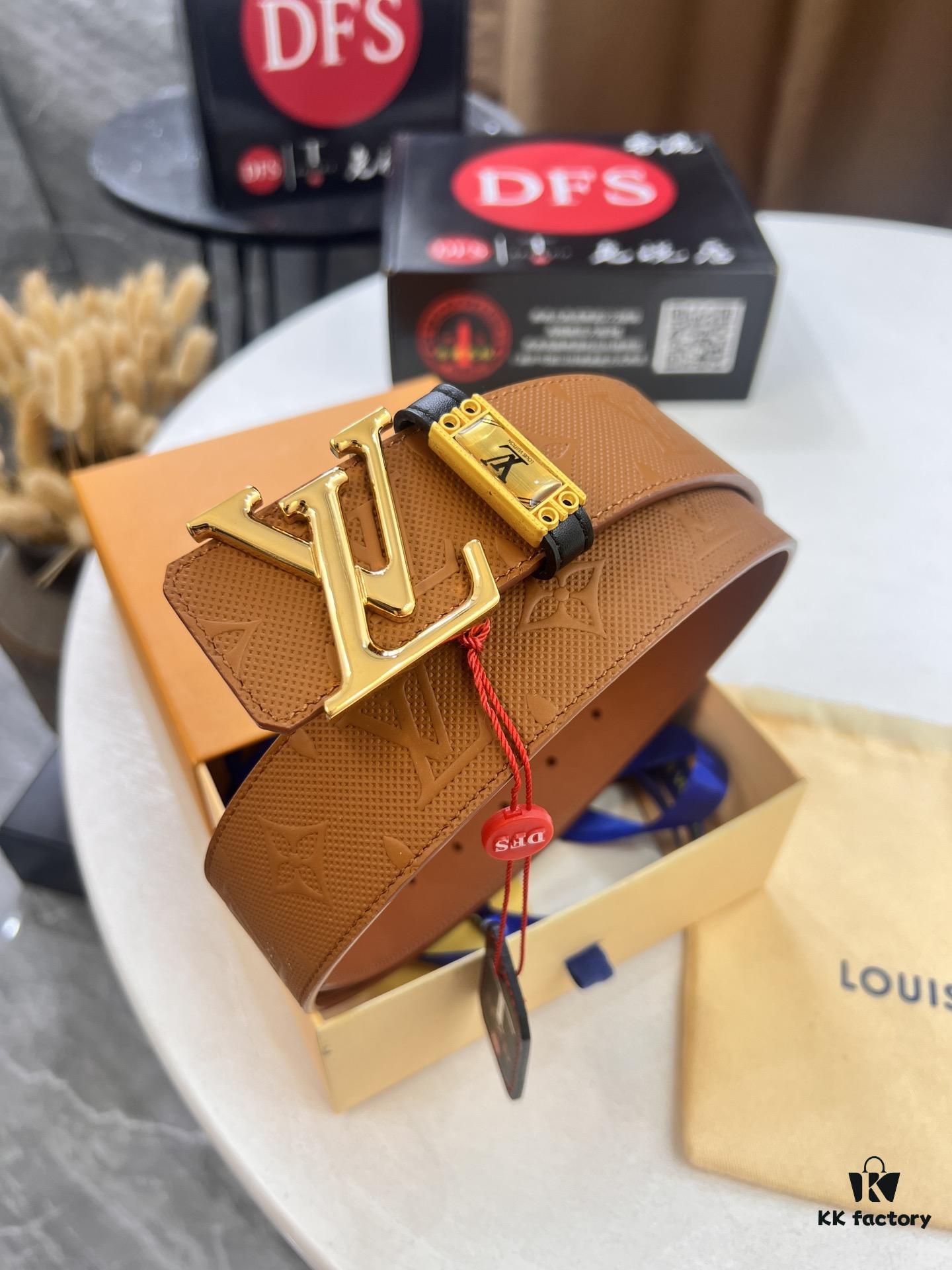 693202e43a89a121ed550d77 LV Men's Belt Arrival, Genuine Photos, ZP Mold Design, Imported Original Factory Print, Full-Grain Cowhide Leather, Refined Metal Letters, Reversible Double-Sided Use, 3.8cm Width