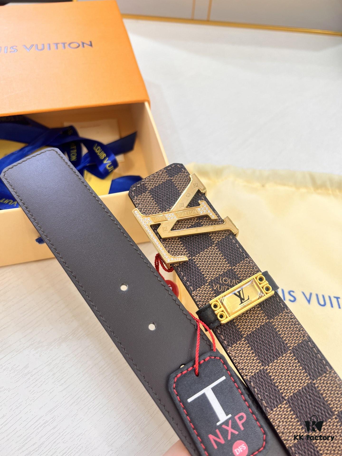 693202e63a89a121ed550d8e LV Men's Belt, Latest Style, ZP Molded, Matching Classic Checkered Fabric, Genuine Cowhide, Stainless Steel Buckle with Thickened Hardware, 4.0cm Width