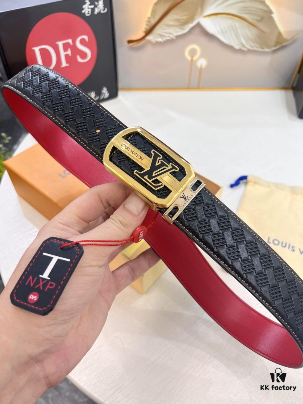 693202e83a89a121ed550da3 Louis Vuitton LV Men's Belt, Woven Top-Layer Leather, Slim Grain Calfskin, Steel Hardware with Double-Sided Design, 3.8cm Width