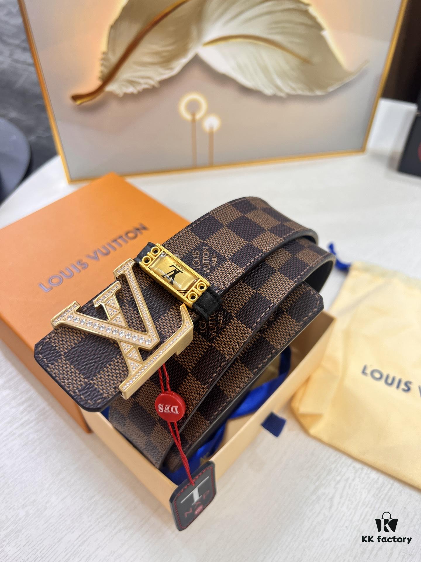 693202eb3a89a121ed550dcf LV Men's Belt Louis Vuitton Latest Style ZP Synchronized Monogram Fabric Top Quality Genuine Leather 4.0cm Steel Buckle