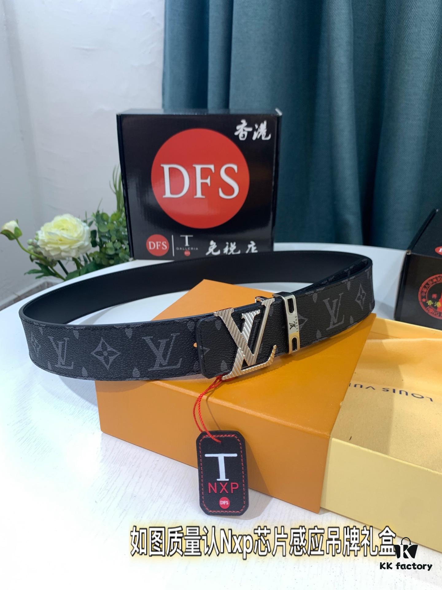 693202ec3a89a121ed550ddc Shop Owner Recommended Trumpet Trumpet Louis Vuitton LV Belt ZP Synchronized New Men's Belt with Imported Monogram Fabric, Original Factory Head Cowhide Plain Low Texture, Reversible Use, Water Ripples Letter Hardware, 3.8cm Width
