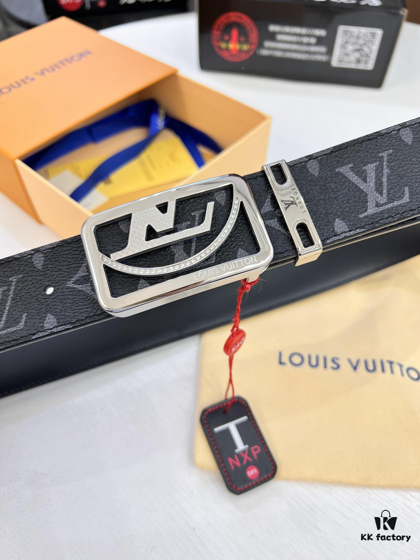 693202ee3a89a121ed550dfc LV Men's Belt Louis Vuitton Latest Style ZP Synchronized Monogram Fabric Top Quality