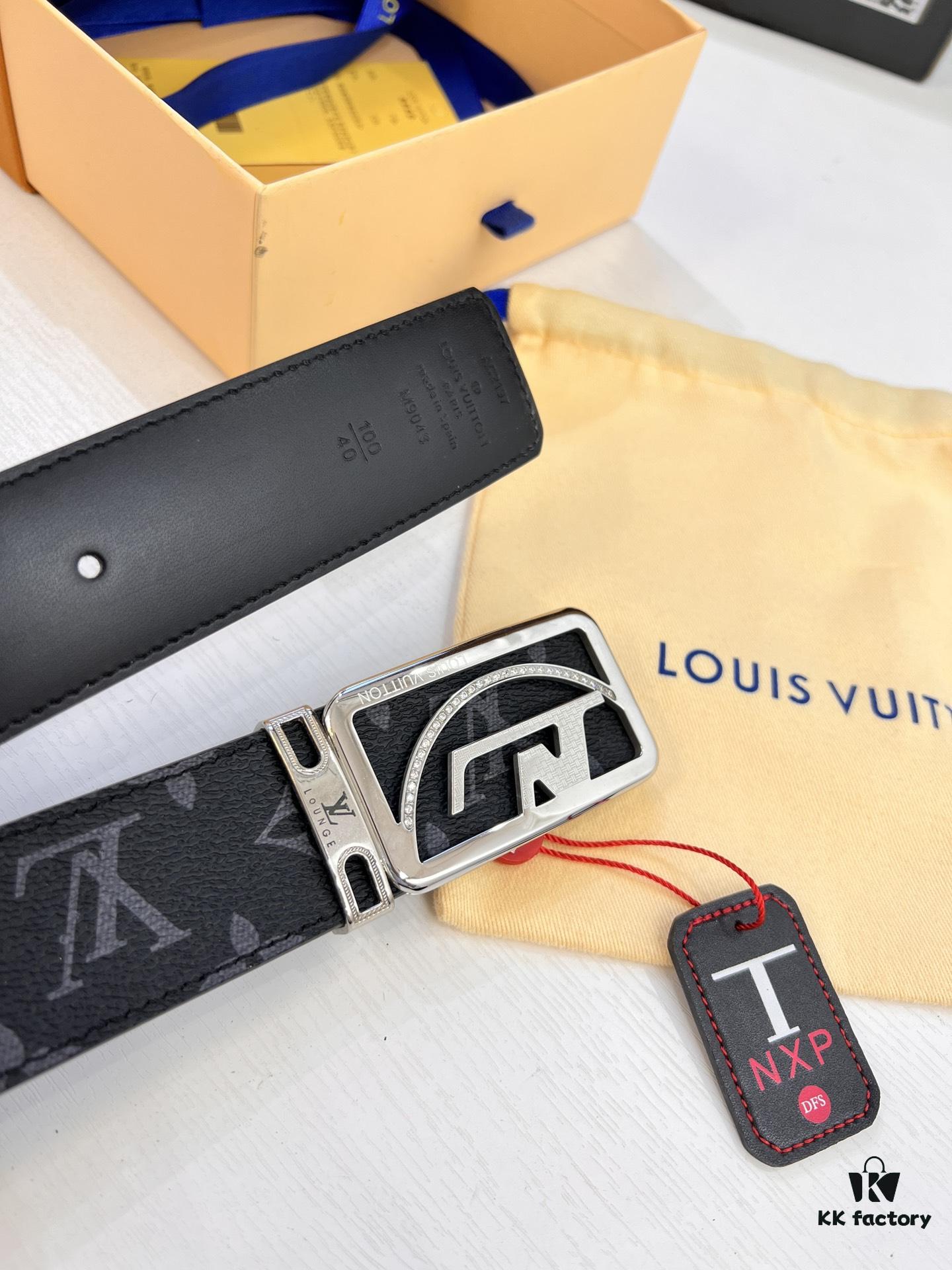 693202ee3a89a121ed550dfd LV Men's Belt Louis Vuitton Latest Style ZP Synchronized Monogram Fabric Top Quality