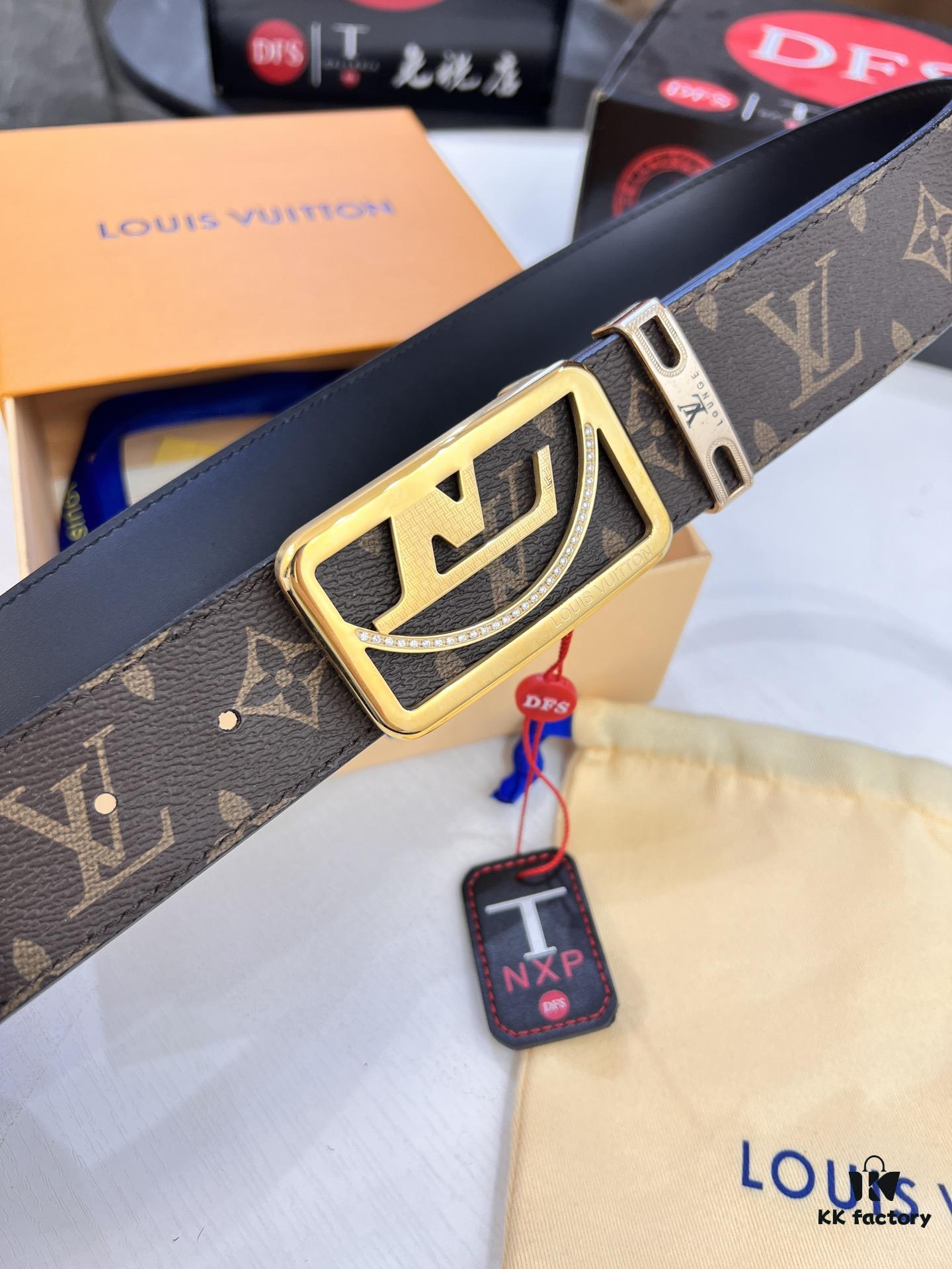693202ef3a89a121ed550e03 LV Men's Belt, Latest Style, ZP Molded, Thickened Stainless Steel Buckle with Diamond Inlay, 4.0cm Width, Genuine Cowhide Leather
