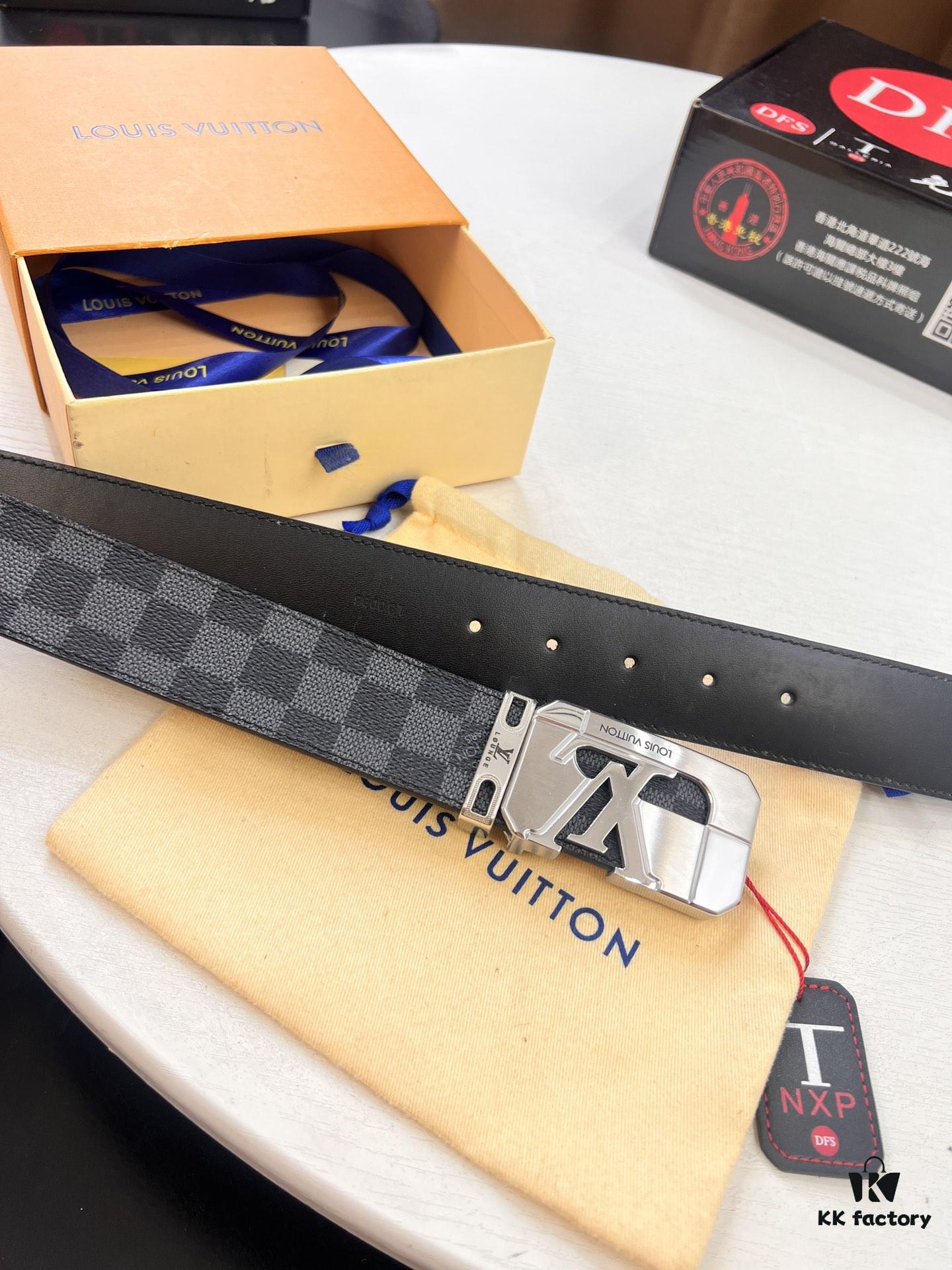 693202f03a89a121ed550e12 Shop Owner Recommended Louis Vuitton LV Belt, ZP Synchronized New Men's Belt, Checkered Imported Fabric, Full-Grain Cowhide Plain Leather, 3.8cm Width, Official Website Style with Letter Hardware, High-End Custom Leather, Supports Authentication