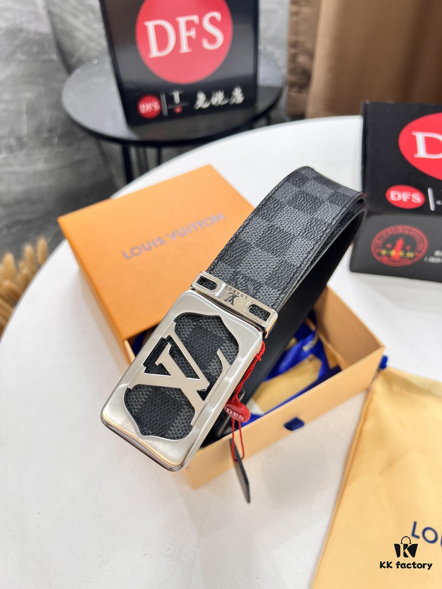 693202fc3a89a121ed550e9d LV Men's Belt, New Style, Checkered Imported Fabric, Genuine Cowhide, Brass Hardware, 3.8cm Width