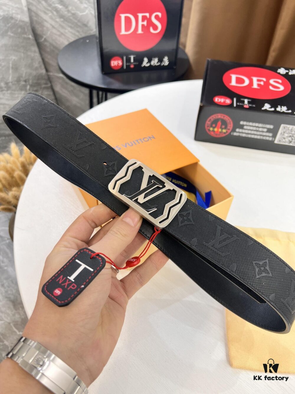 693202fd3a89a121ed550ea9 LV Men's Belt, Imported Genuine First-Layer Cowhide, Reversible Design, 3.8cm Width, High-Quality with NXP Anti-Counterfeit Chip