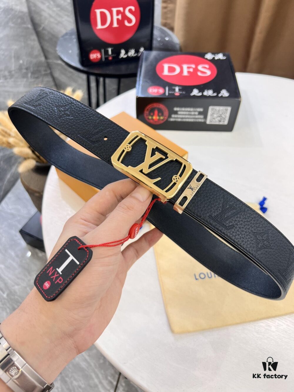 693202ff3a89a121ed550ec0 Top-Tier Leather Belt, Hong Kong Duty-Free T Gift Box 🎁 (NXP Tag with Authenticity Chip Recognizable on Official Website)