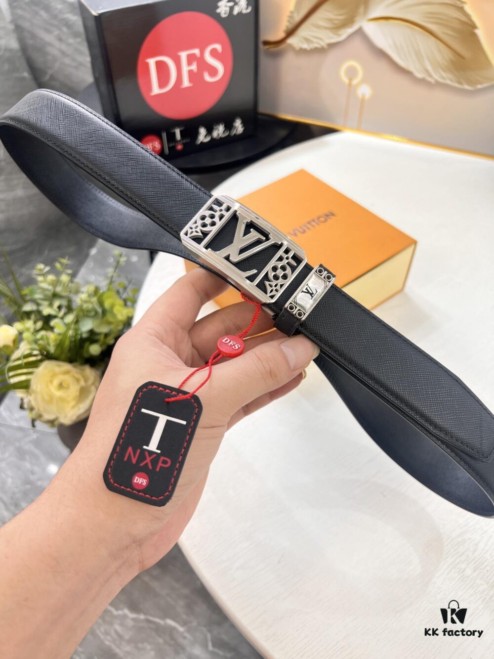 693203033a89a121ed550ef9 Louis Vuitton Automatic Buckle Belt, Full-Grain Imported Calfskin with Fine Grain Calf Leather, 3.5cm Width, Top-Quality Business Formal Belt