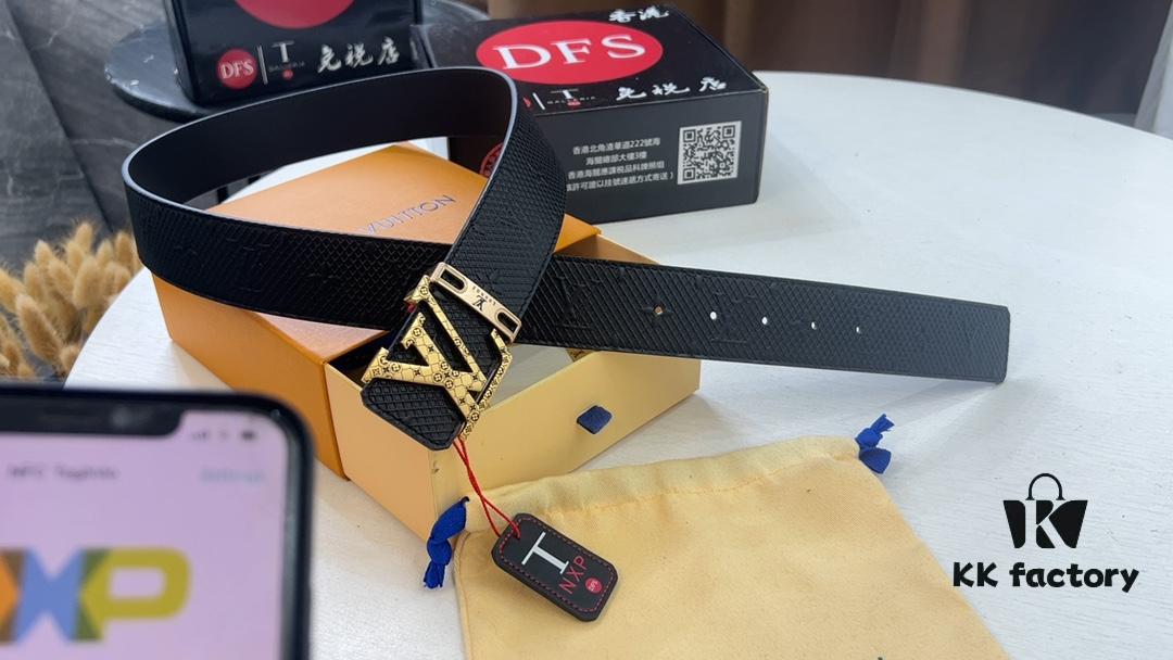 6932030c3a89a121ed550f69 LV New Style Textured Leather Belt with Anti-Counterfeit Video Authentication, Reversible Fashion Casual Design