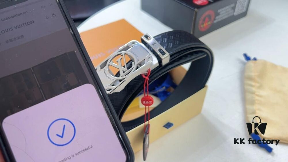 Arrival of Goods. Video Anti-Counterfeit Sensing Network Automatic Trendy Belt, Automatic LV Stainless Steel Hardware