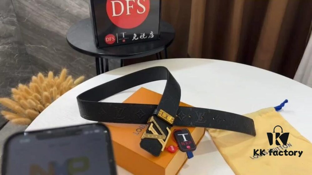 693203223a89a121ed55105b LV New Monogram Belt with Video Anti-Counterfeiting and Network Sensing Technology, Fashionable Casual Style