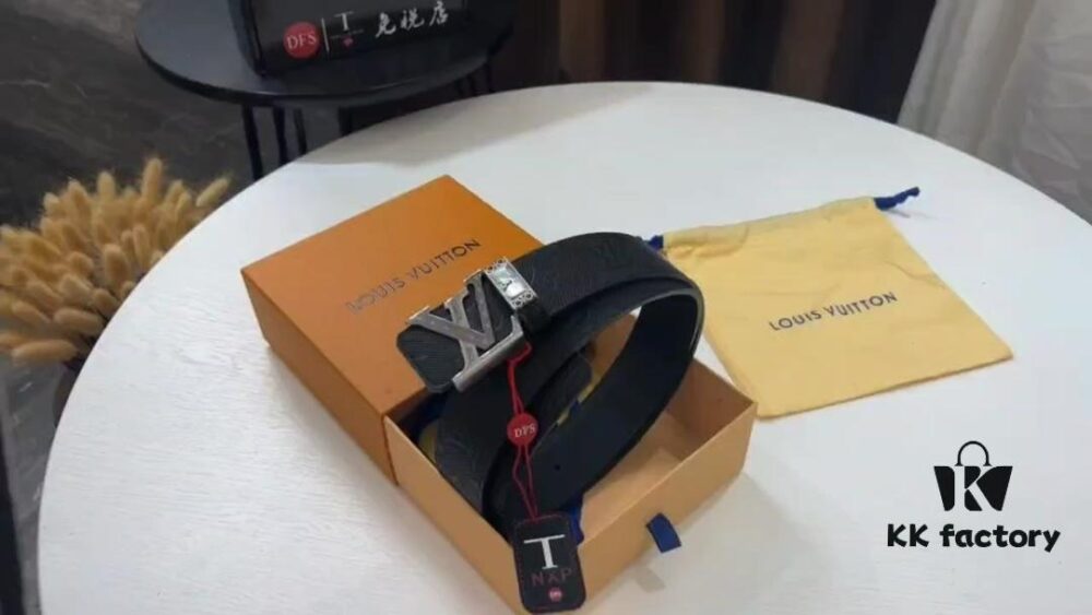 693203223a89a121ed55105c LV New Style Monogram Belt, Fashion Casual Design with Video Anti-counterfeiting Induction Network