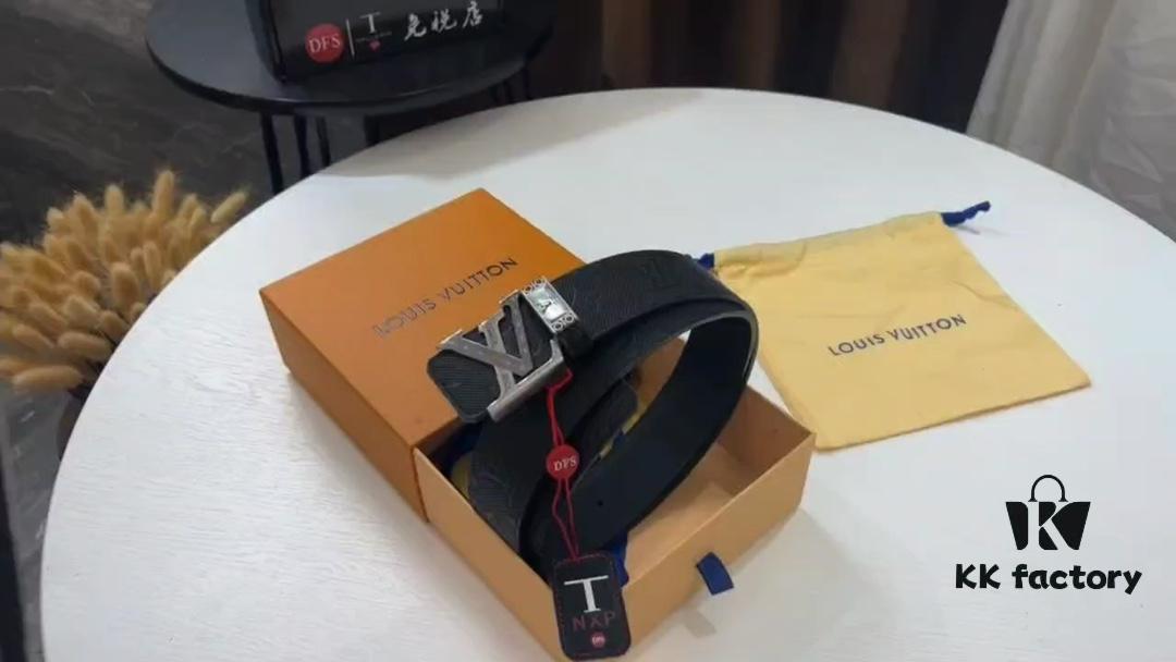 693203223a89a121ed55105c LV New Style Monogram Belt, Fashion Casual Design with Video Anti-counterfeiting Induction Network