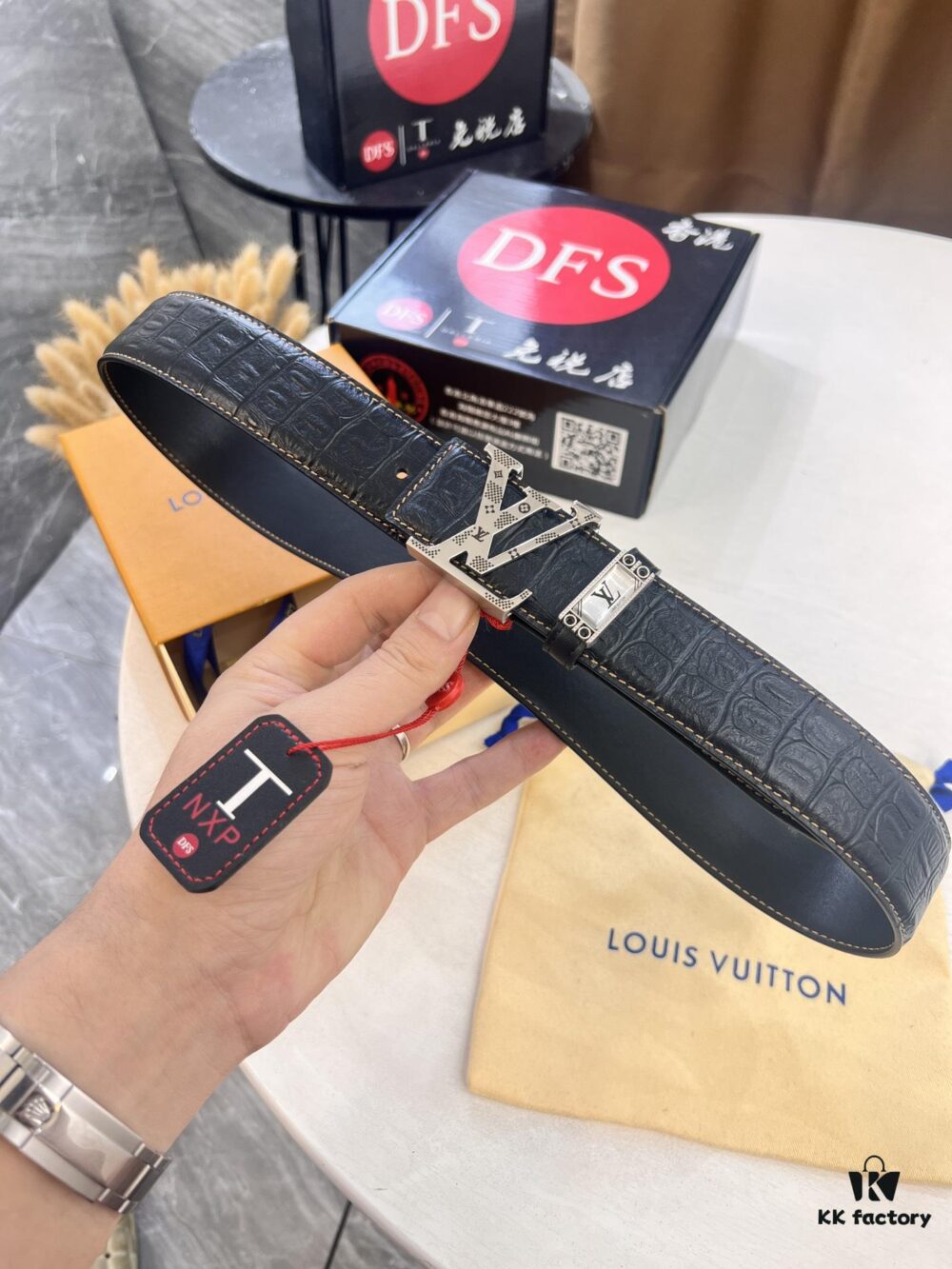 693203243a89a121ed551076 Top-Tier Louis Vuitton LV Belt – Genuine Crocodile-Texture Top Layer Calfskin, 3.8cm Width, Original Hong Kong Duty-Free Gift Box with NXP RFID Tag (Verifiable on Official Website)