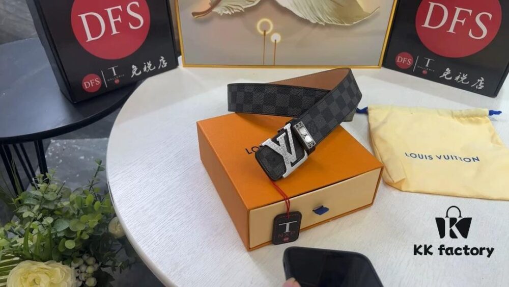 693203253a89a121ed551084 LV New Checkered Leather Belt, Fashion Casual Style with Video Anti-counterfeiting Induction Network
