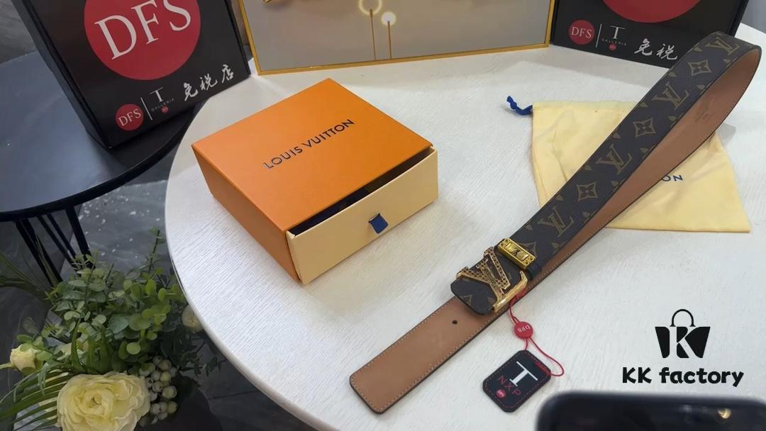 693203253a89a121ed551085 LV New Checkered Leather Belt, Fashion Casual Style with Video Anti-counterfeiting Induction Network