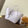 Louis Vuitton This small Blossom handbag is steeped in the modern hues of the new season.