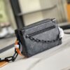 Louis Vuitton M44735 Premium Enhanced Edition: The leather used is Grade A Italian leather sourced from the original manufacturing factory—hence the designation "Premium."