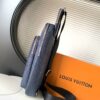 1 Louis Vuitton M30971 Midnight Blue This Avenue shoulder bag is made of Taïga cowhide leather.