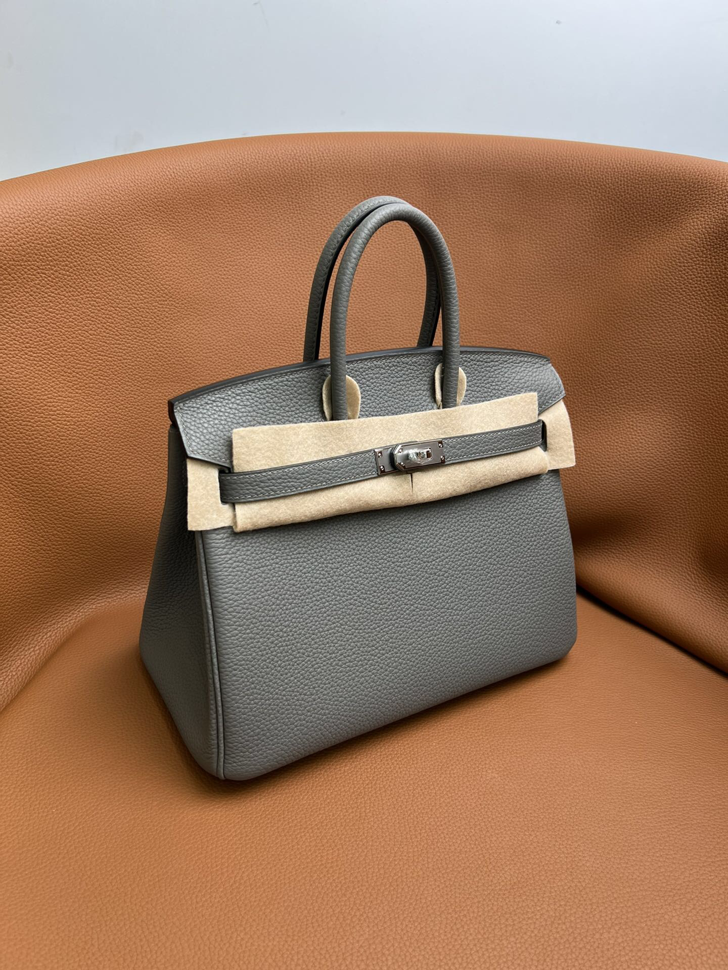 Birkin Platinum 25cm, original imported Togo leather, [Rainy Gray], silver hardware.